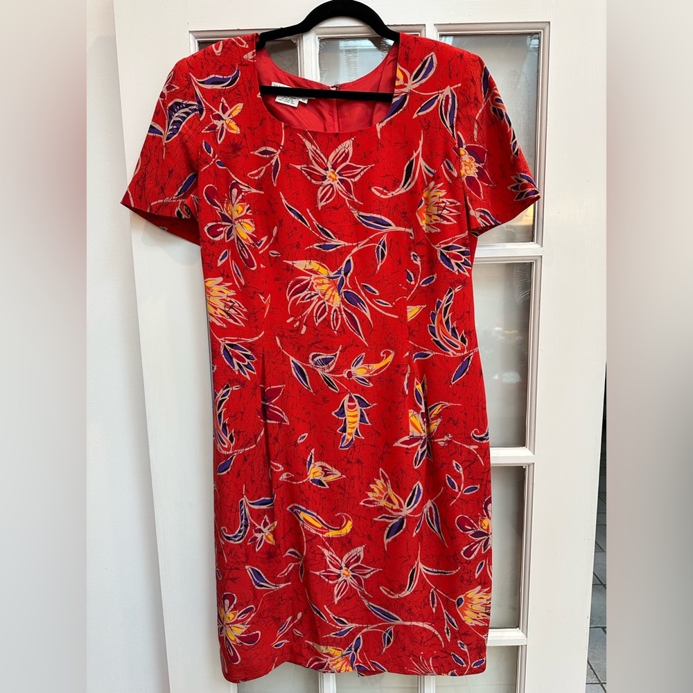 Vintage Maggy London 100% Silk Red Floral Shift Midi Dress Women’s Size 12 Large